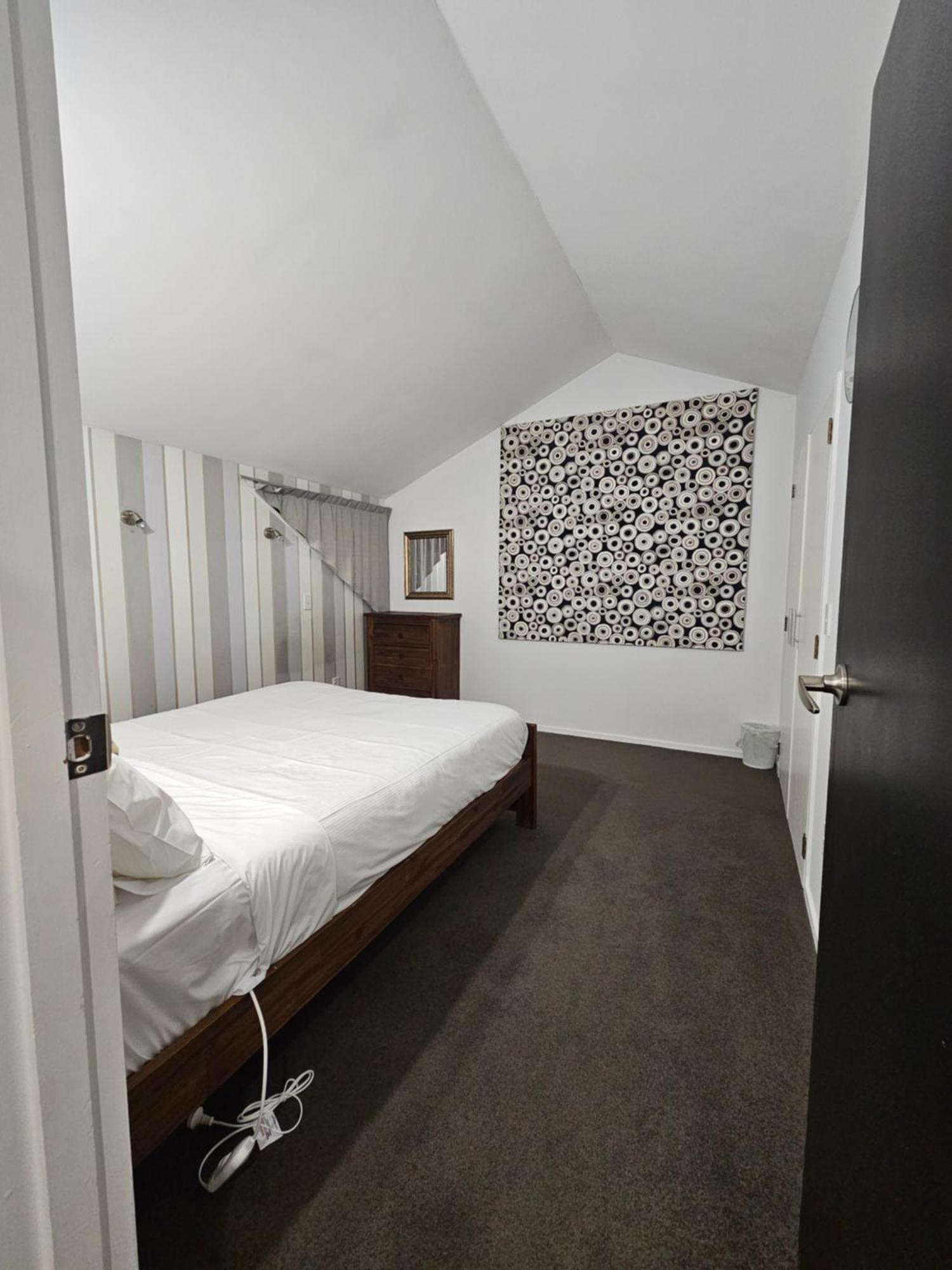 Ferienhaus Queenstown Hill, Mountain & Lake Views, 10Mins To City Centre, 10Mins To Airport