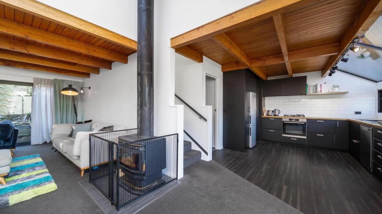 Ferienhaus Queenstown Hill, Mountain & Lake Views, 10Mins To City Centre, 10Mins To Airport