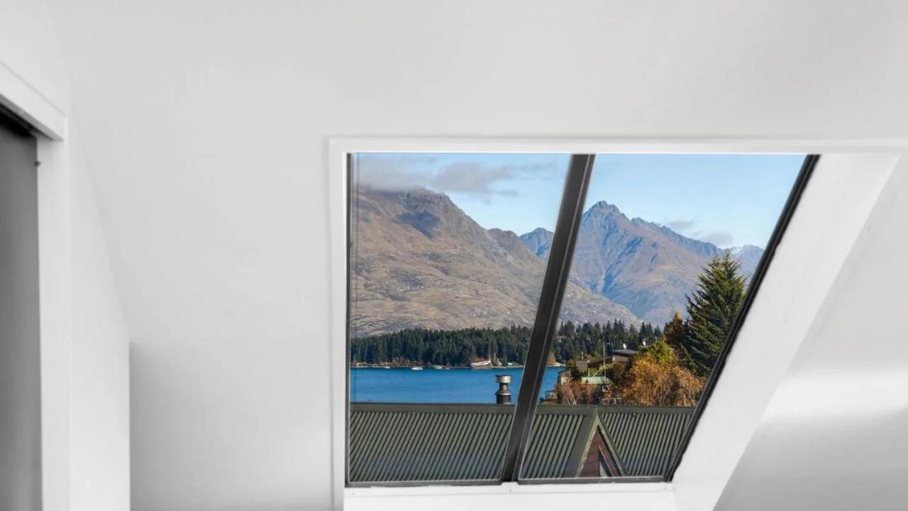 Queenstown Hill, Mountain & Lake Views, 10Mins To City Centre, 10Mins To Airport