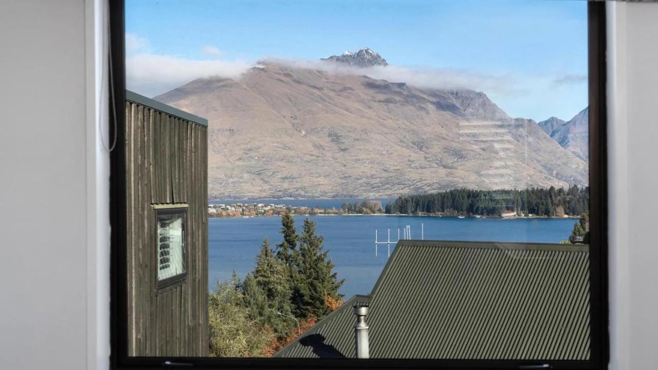 Queenstown Hill, Mountain & Lake Views, 10Mins To City Centre, 10Mins To Airport